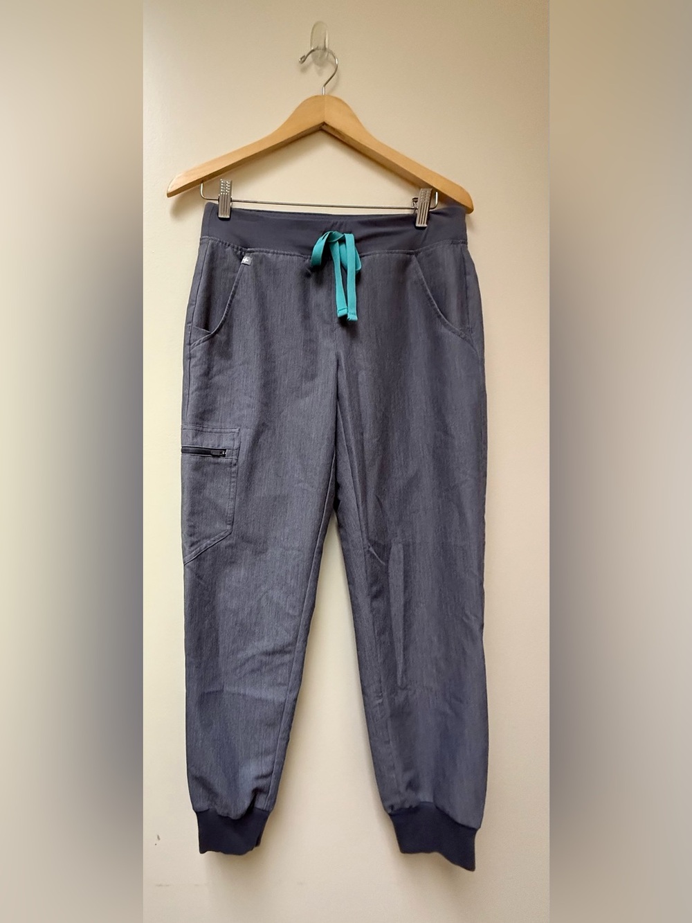 ➕Figs High Waist Zamora Scrub Pants ➕